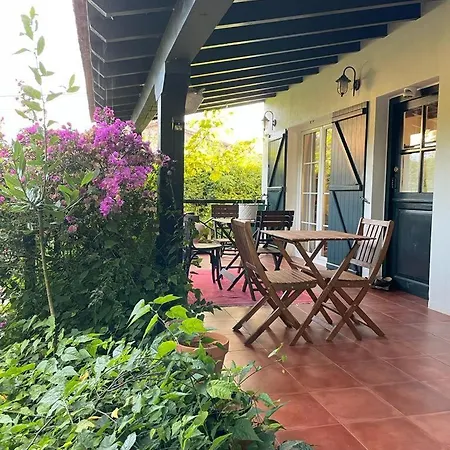 La Casa De Gene Сasa de vacaciones *